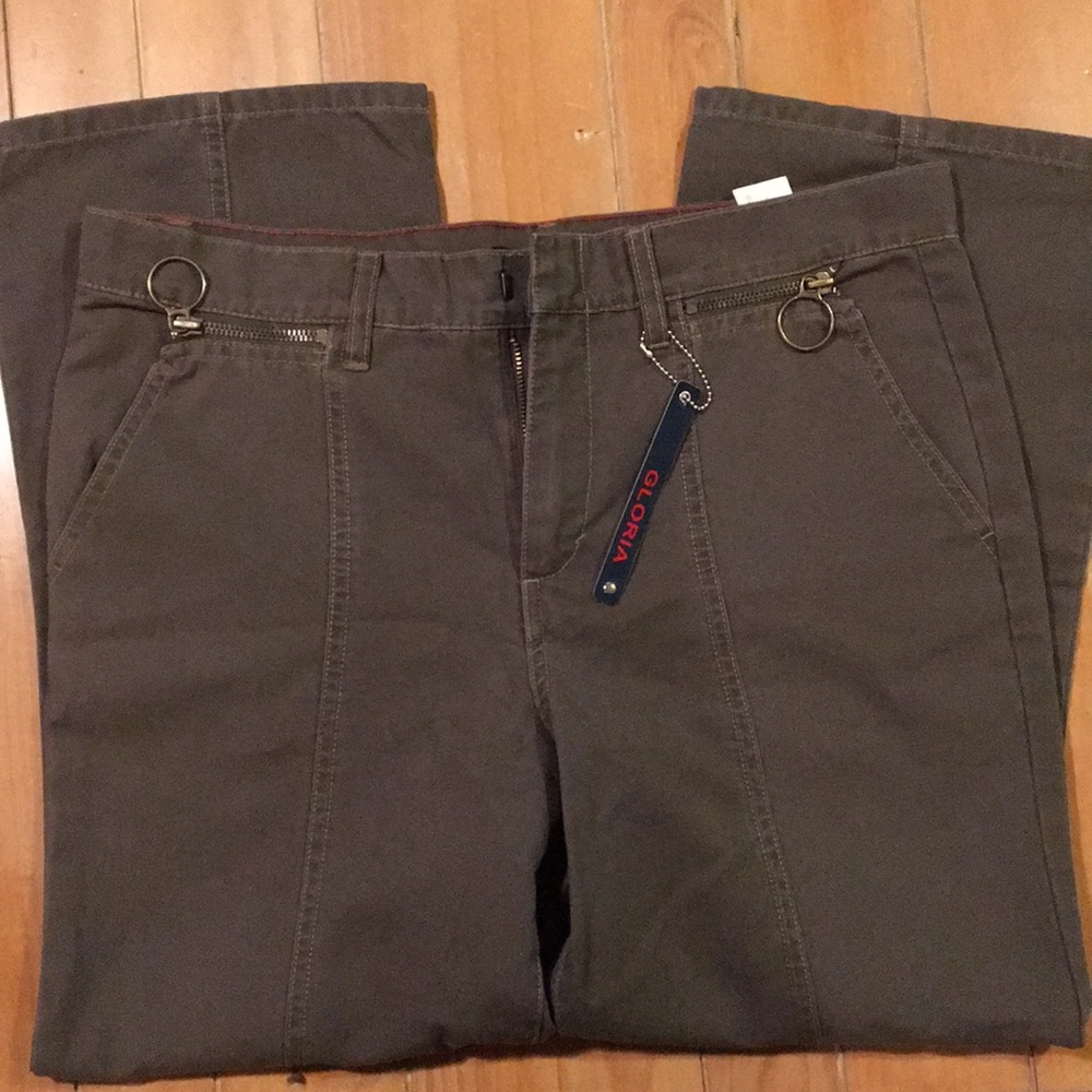 Gloria Olive Cropped Jeans